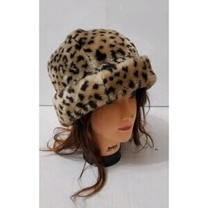 Y2K Everitt Faux Fur Leopard Print Bucket Hat Causual Chic Street Wear